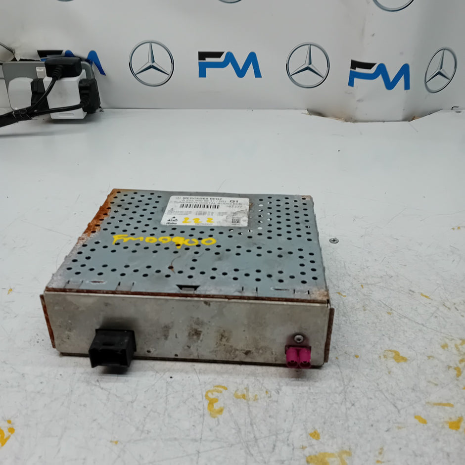 Mercedes GLC E S Class Radio Tuner Box W253 W222 W213 14-21 A2229009211 FM00900