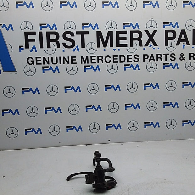 MERCEDES BENZ E-CLASS PURGE VALVE W207 E200 COUPE PURGE VALVE  A0014760532 FMR14