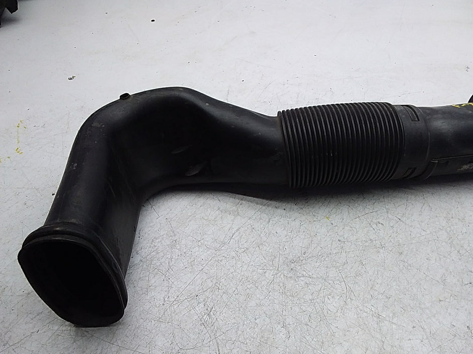 MERCEDES BENZ E-CLASS W212 AIR INTAKE TUBE A6510903437 FMI13