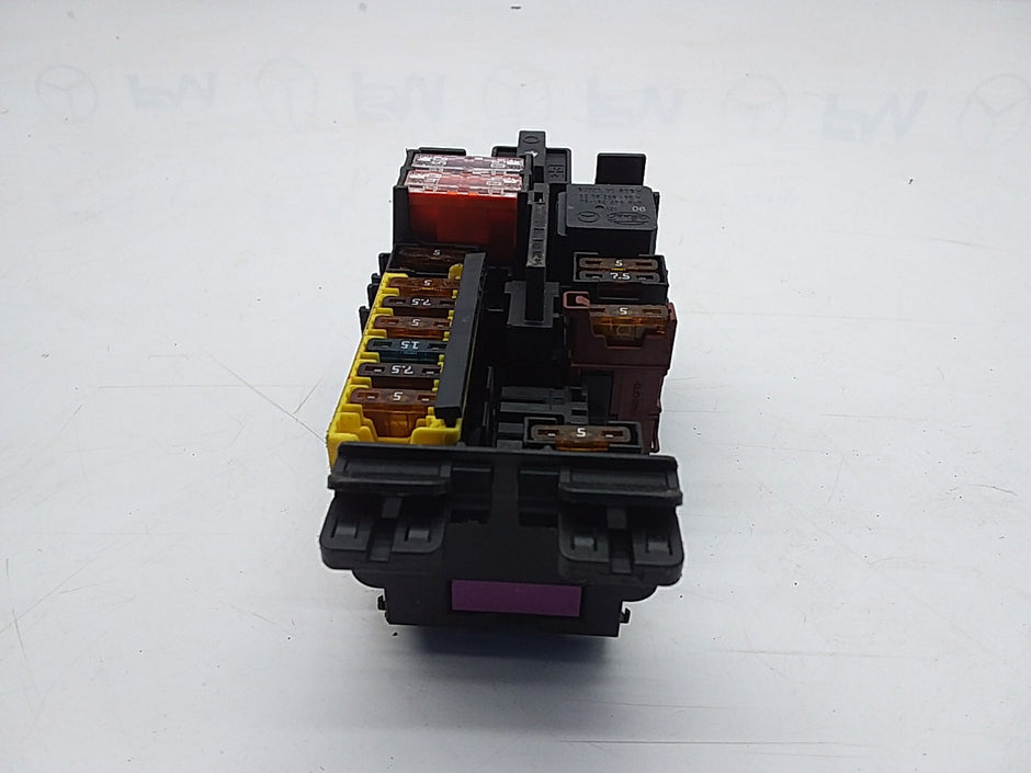 MERCEDES C CLASS FUSE RELAY BOX A2059067200 W205 2014-2021 FMF14