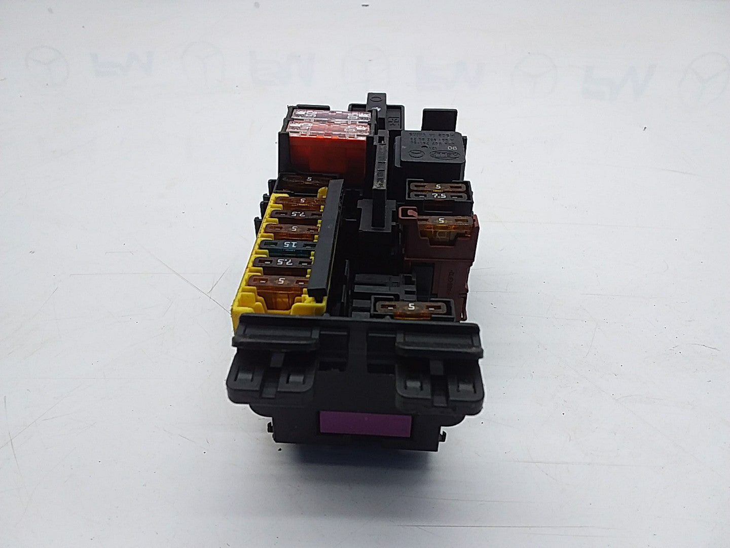 MERCEDES C CLASS FUSE RELAY BOX A2059067200 W205 2014-2021 FMF14