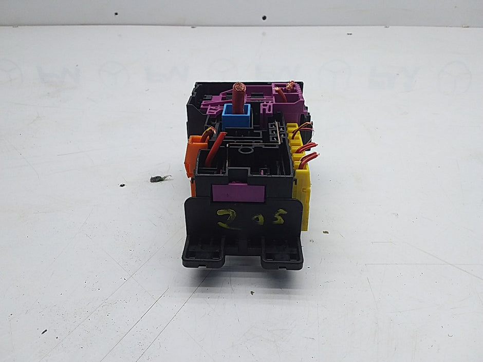 MERCEDES C CLASS FUSE RELAY BOX A2059067200 W205 2014-2021  FMF12