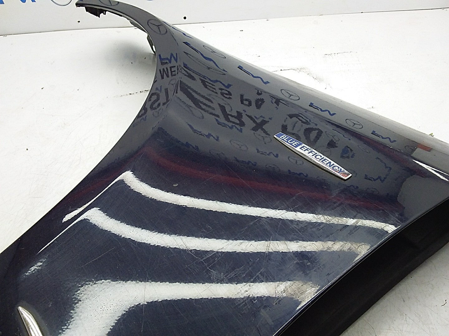 MERCEDES  E-CLASS W212 NS LEFT PASSENGER SIDE WINGS FMW29 A2128810101