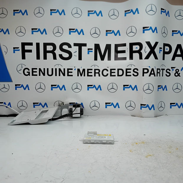 MERCEDES BENZ E-CLASS KEYLESS GO CONTROL UNIT W213 A2139001610 FM00848