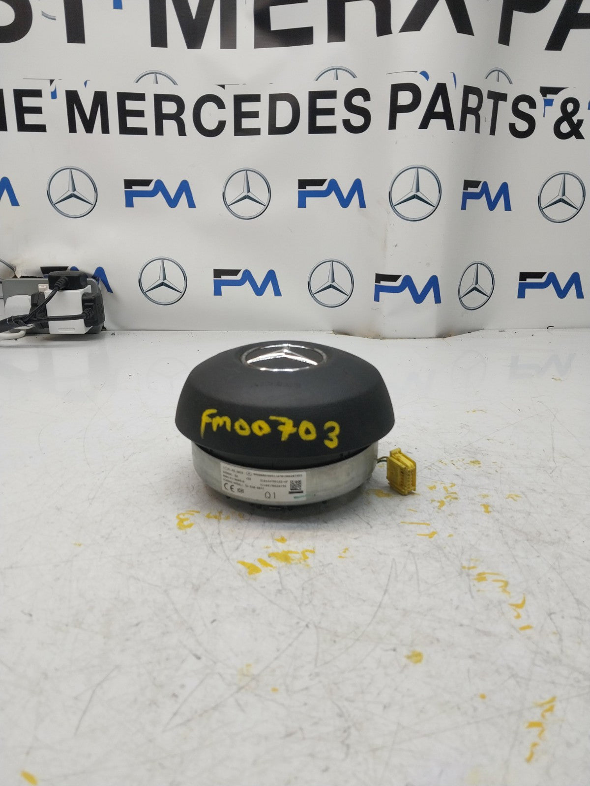 MERCEDES E-CLASS W213 STEERING WHEEL AIRBAG 310444799162-AF FM00703