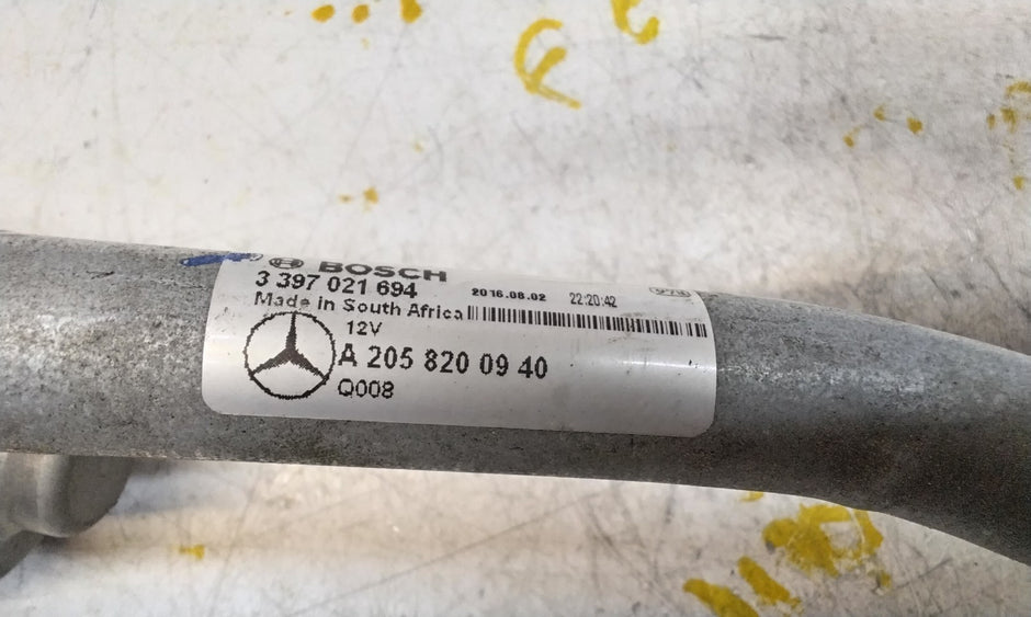 MERCEDES-BENZ C CLASS W205 FRONT WIPER MOTOR WITH LINKAGE A2059600940 FM00750