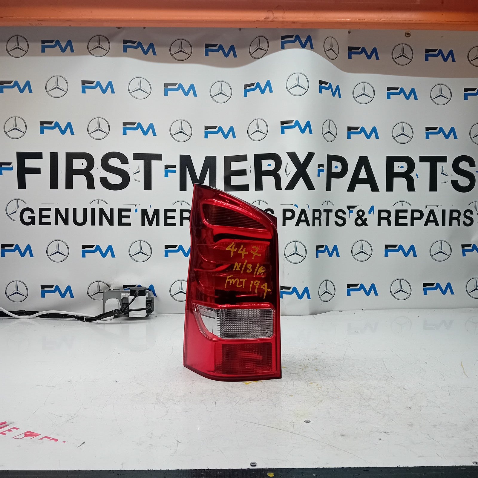 MERCEDES VITO W447 PASSENGER NS REAR TAIL LIGHT 2014 A4478200064 FMT194