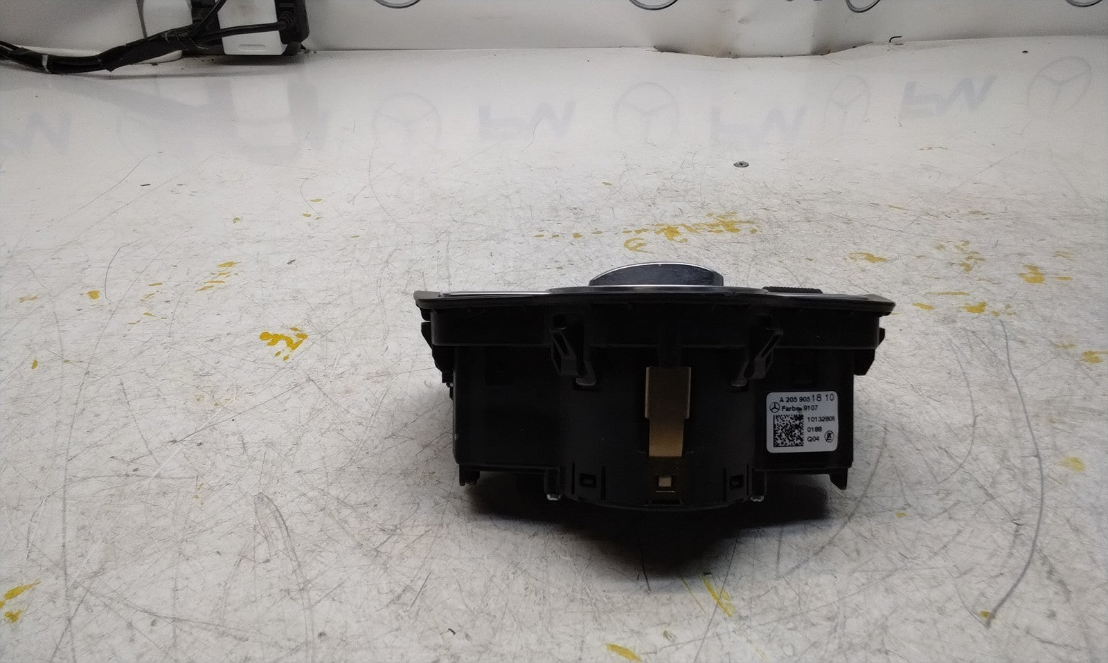 MERCEDES C-CLASS W205 HEADLIGHT CONTROL SWITCH 2014-2020 A2059051810 FM001020