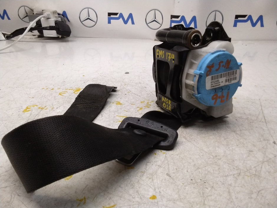 MERCEDES CLA C117 SEAT BELT FITS REAR L / R SIDE A1178601085 FMS174 NSR /OSR