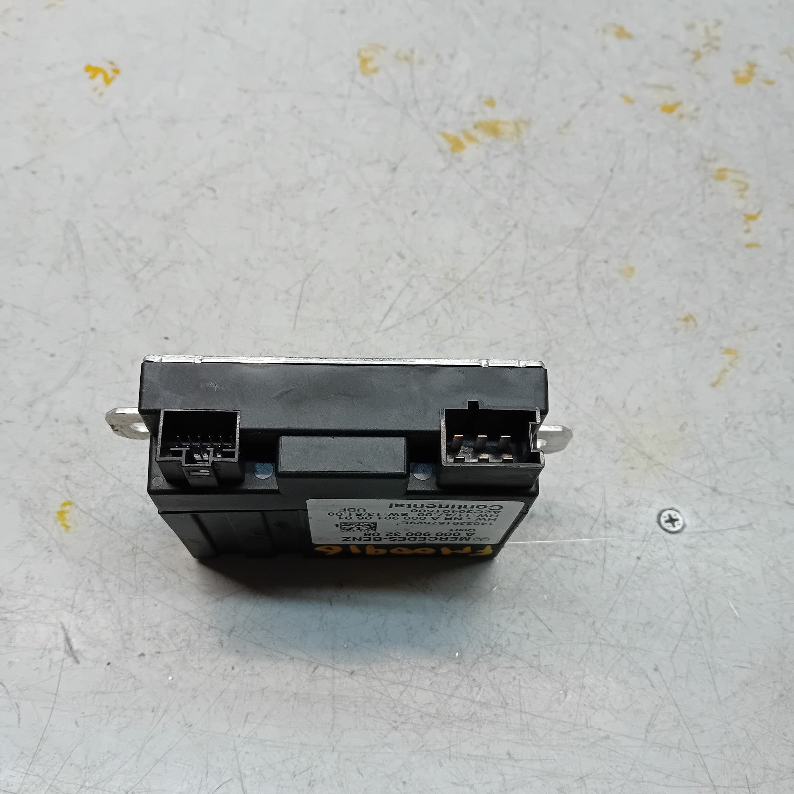 MERCEDES C-CLASS W205 FUEL PUMP CONTROL MODULE A0009003206 FM00916