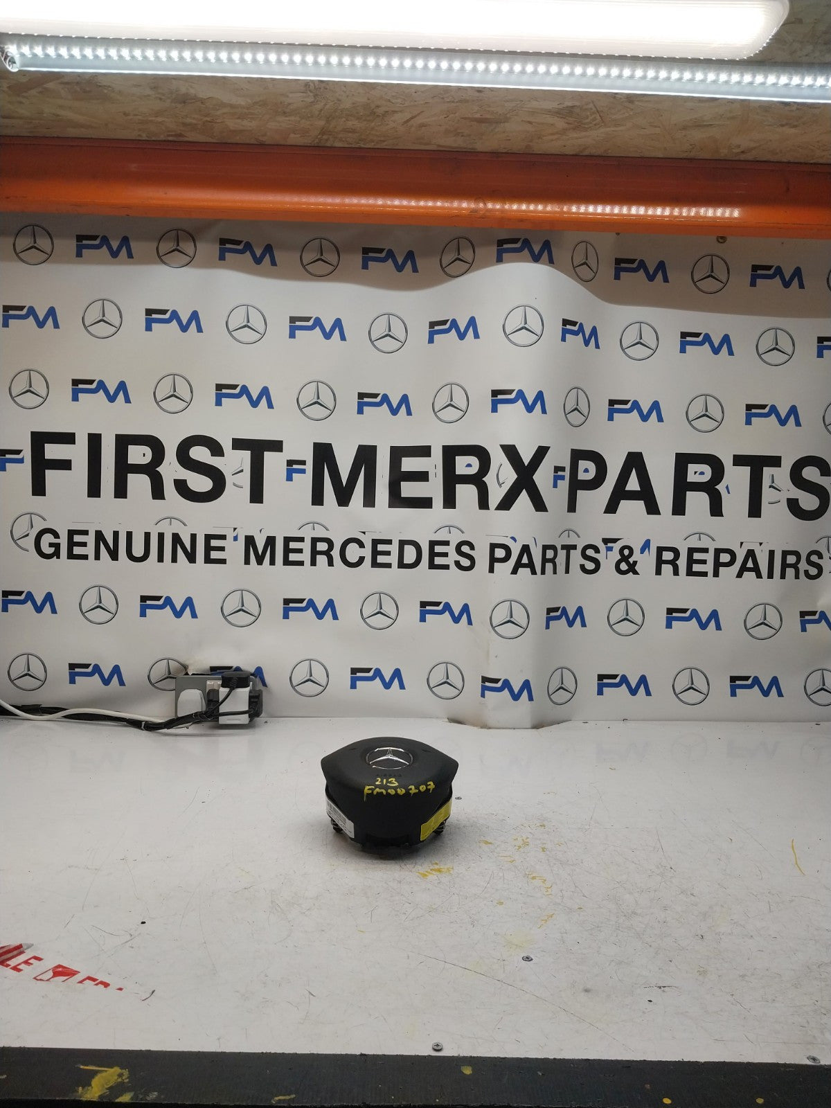 MERCEDES E-CLASS W213 STEERING WHEEL AIRBAG  FM00707