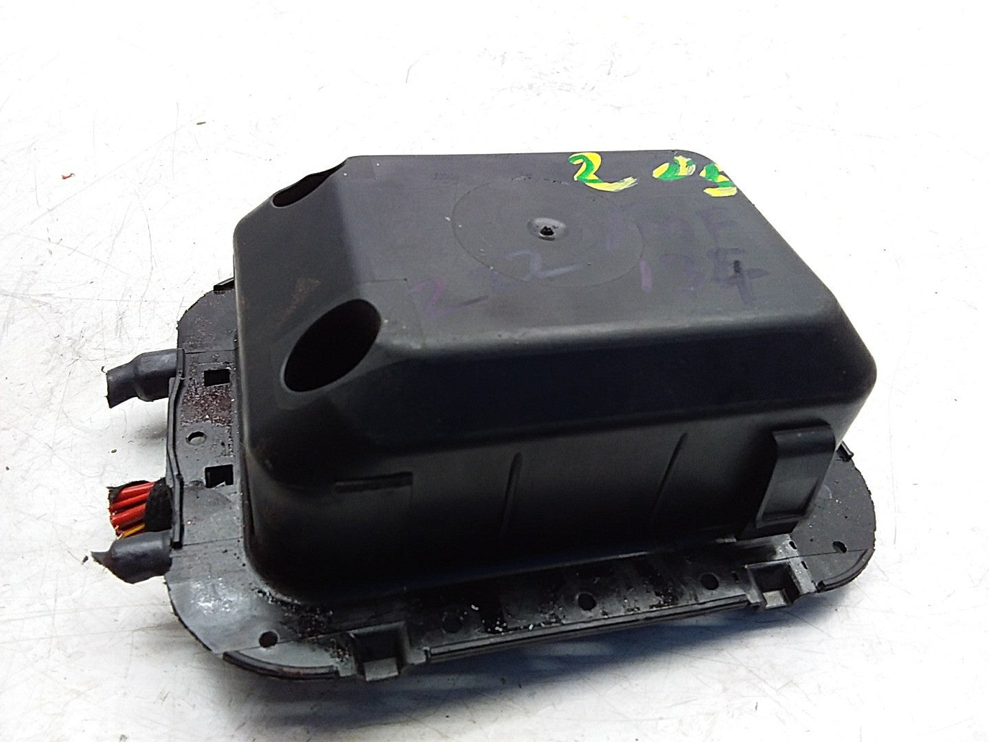 MERCEDES BENZ S-CLASS W222 2014 ONWARDS FUSE RELAY BOX  A2225403150 FMF134