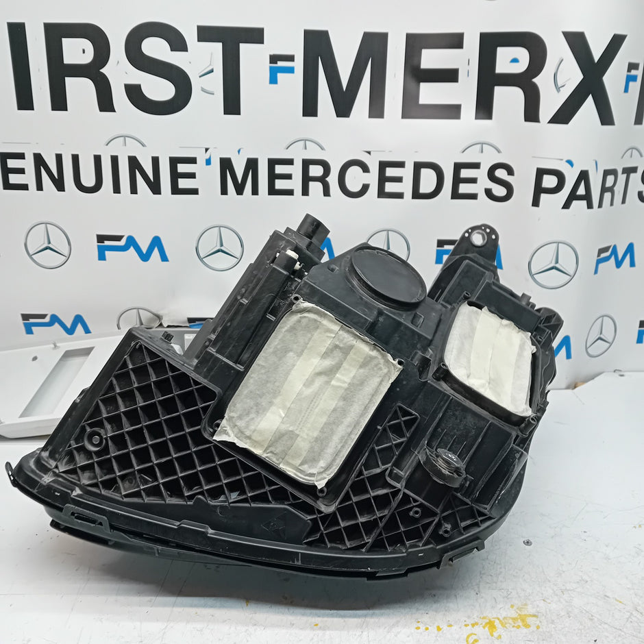 MERCEDES E-CLASS W213 HEADLIGHT DRIVER SIDE OS RIGHT A2129069608 2018 FMH177