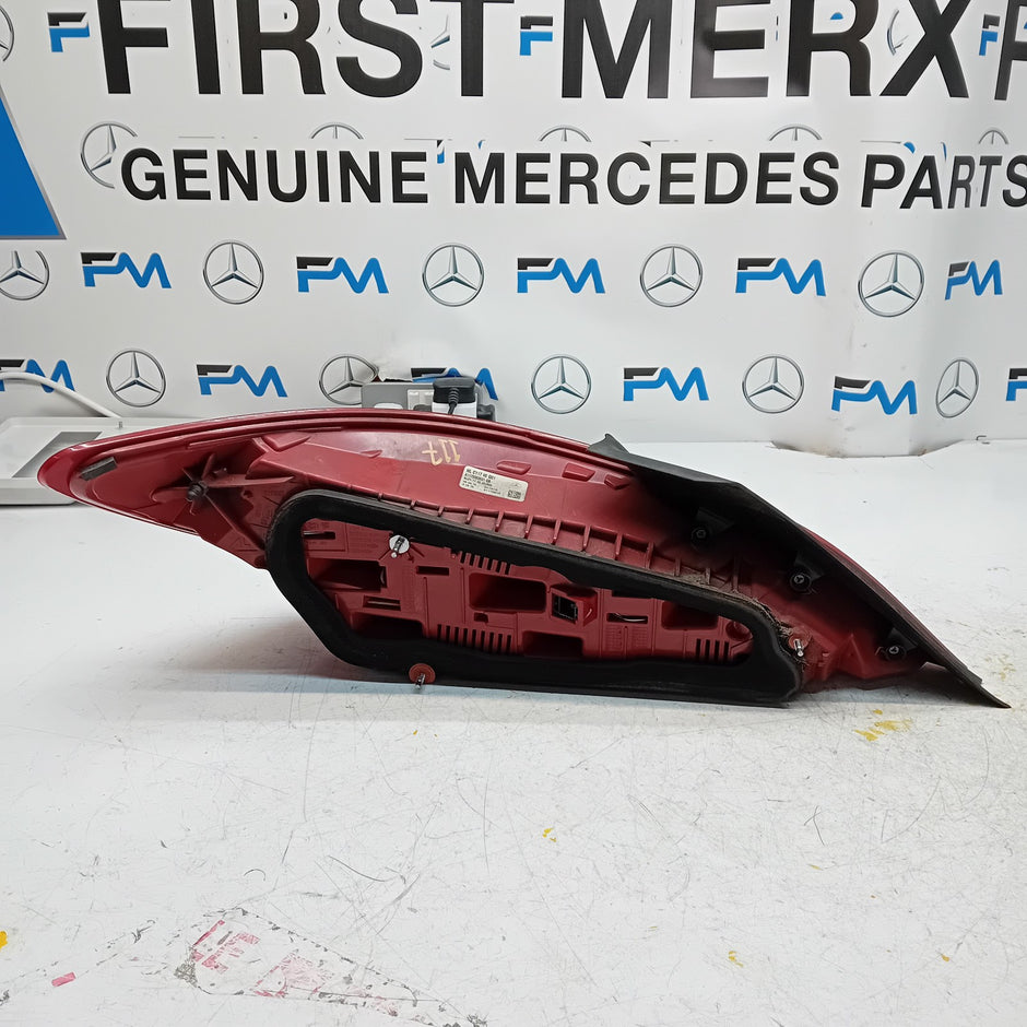 MERCEDES CLA W117 DRIVER SIDE OS REAR TAIL LIGHT A1179060601 2017 FMT00878