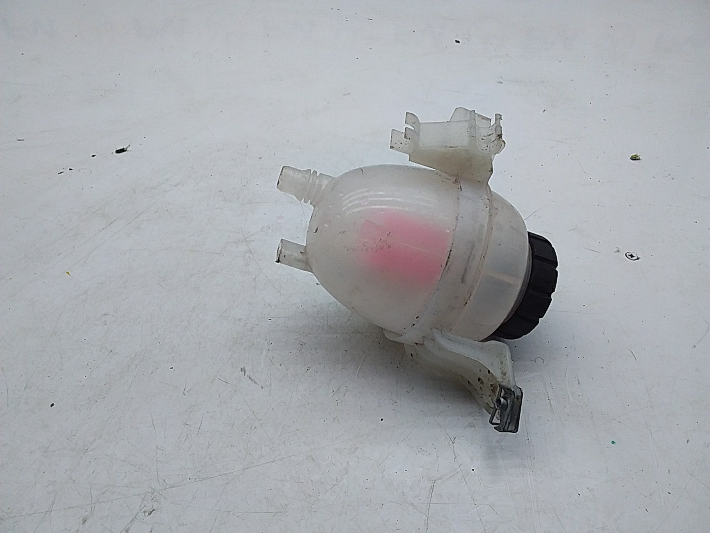 MERCEDES BENZ S-CLASS W222 COOLANT EXPANSION TANK 2014ONWARDS A2225000549 FMC107