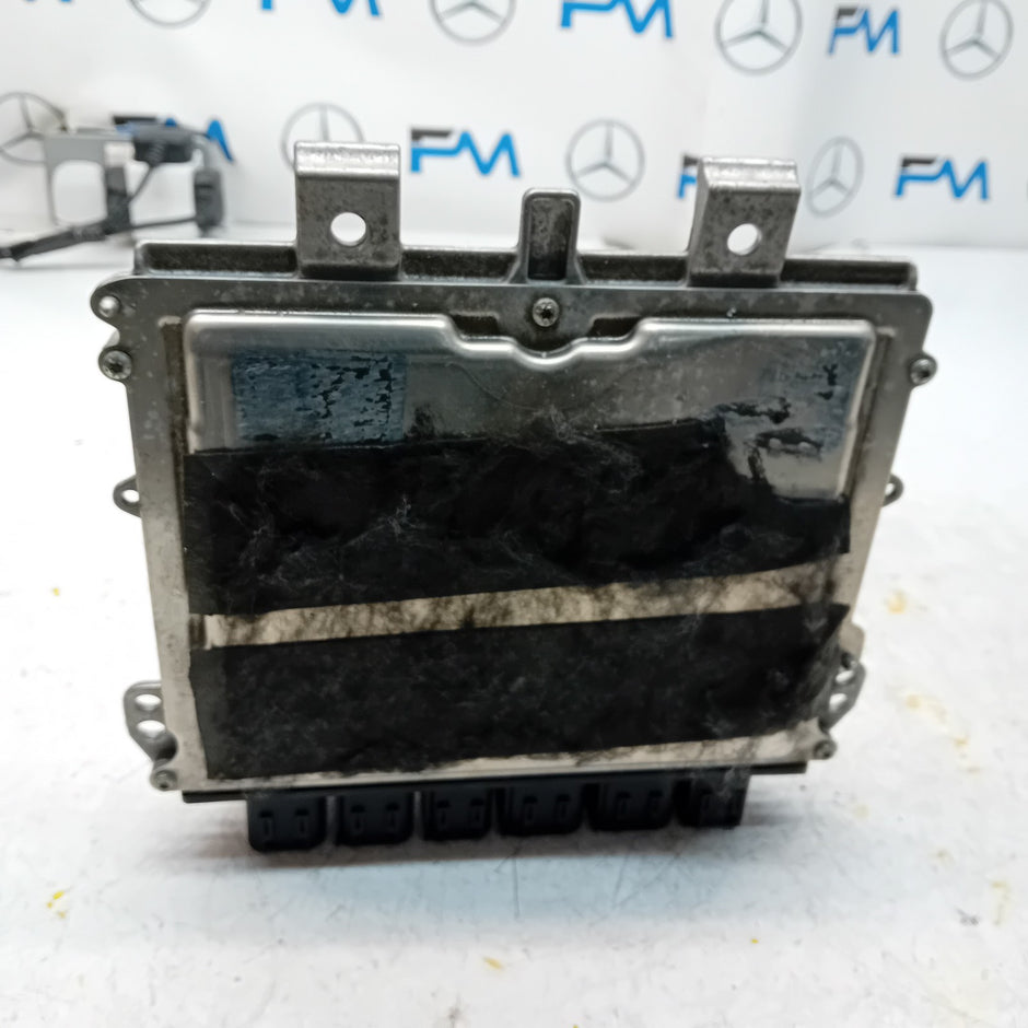 MERCEDES E-CLASS W213 ECU DIESEL ENGINE CONTROL MODULE A6549001400 FM00921