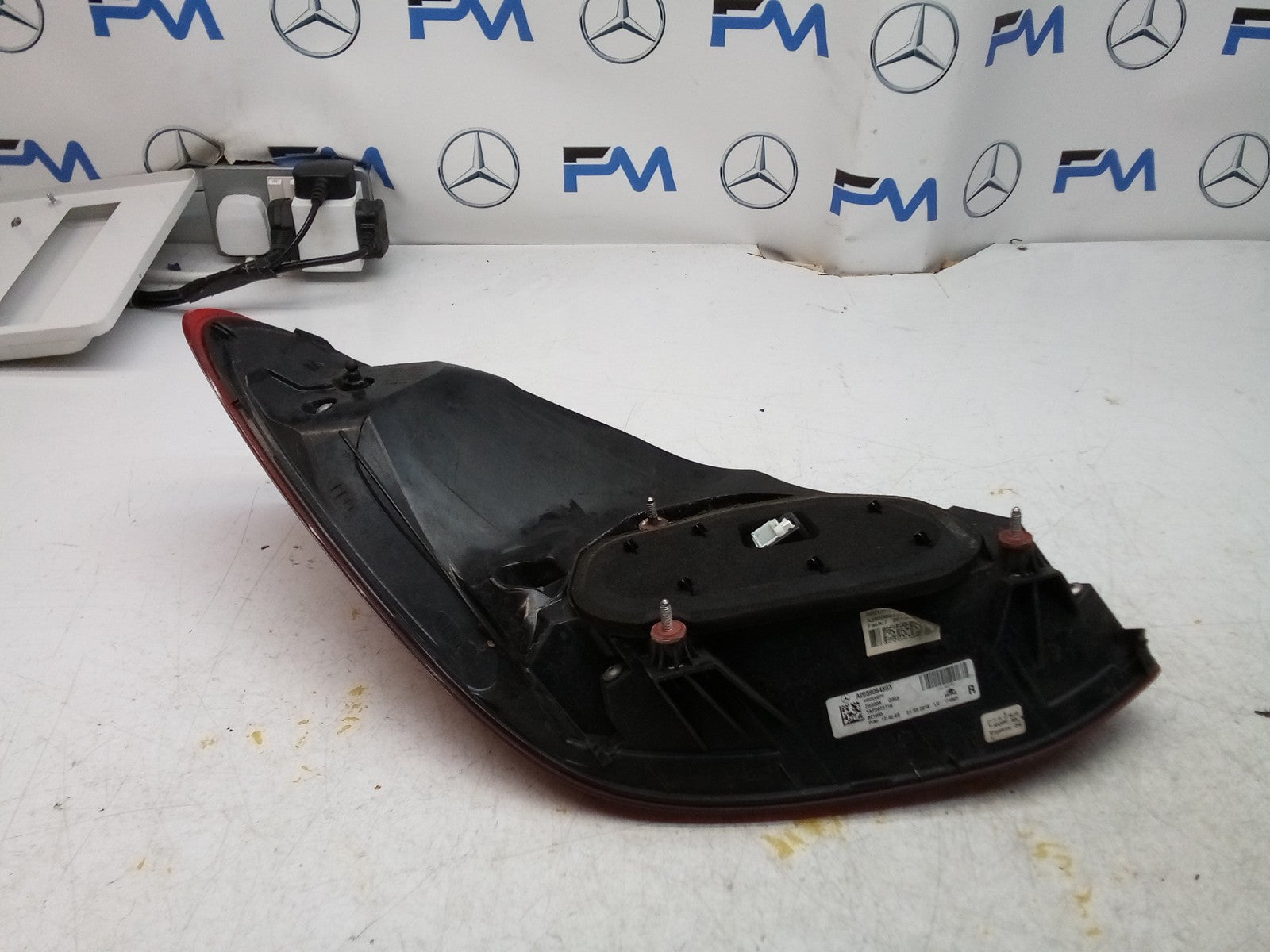 MERCEDES C-CLASS W205 DRIVER SIDE RIGHT OS REAR TAIL LIGHT A2059064603 FMT214