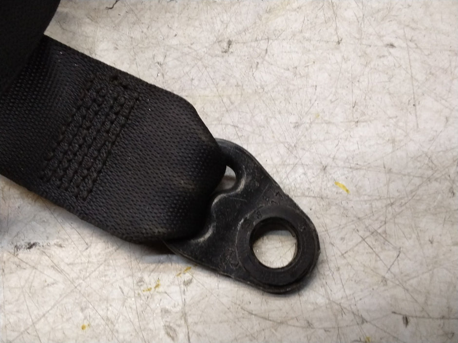 MERCEDES-BENZ C COUPE C205 W205  FRONT LEFT SEATBELT A2058601501 FMS305 NSF 