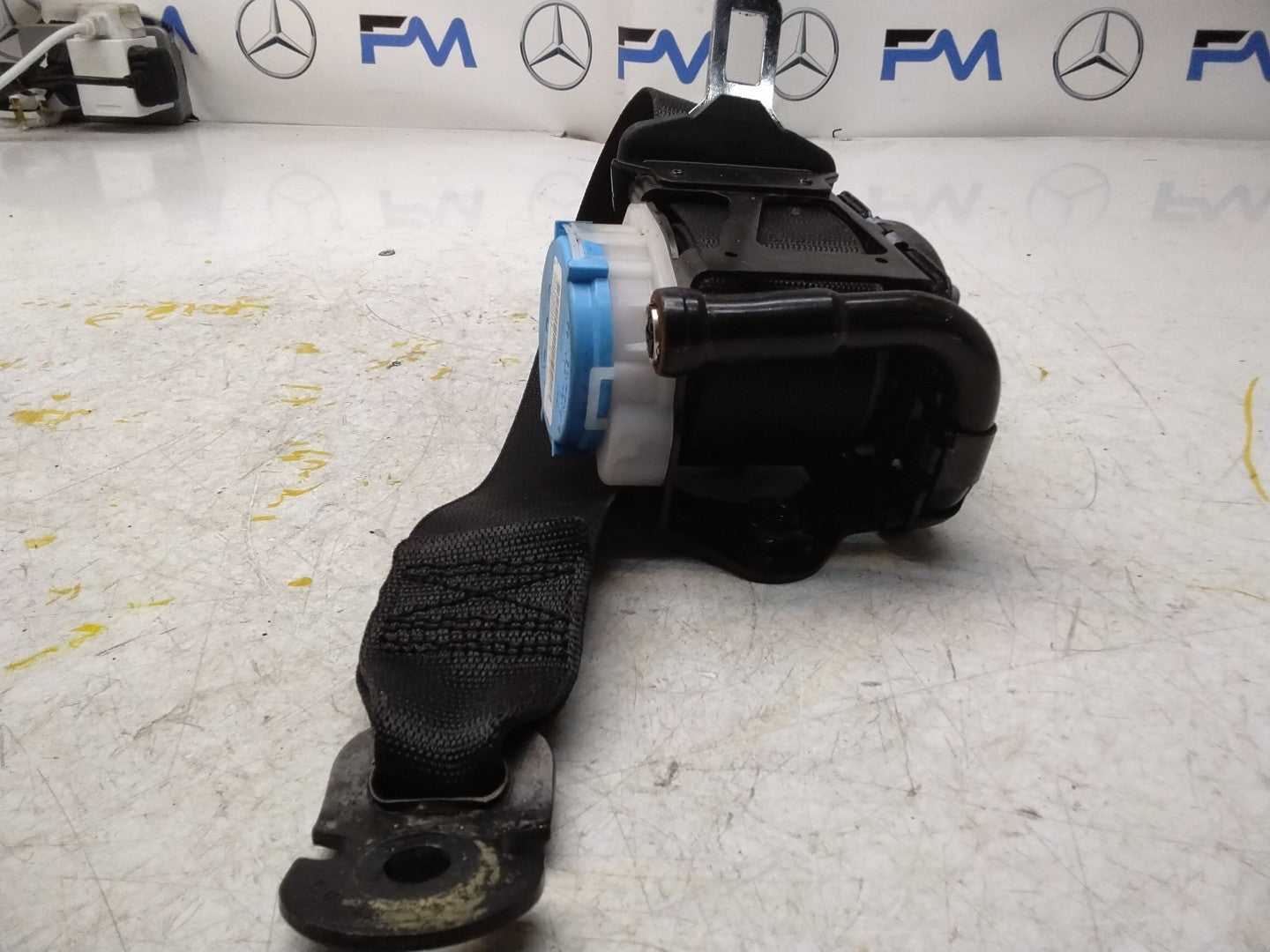 MERCEDES A CLASS W176 REAR L / R SIDE SEAT BELT A1768602385 FMS195 NSR OSR