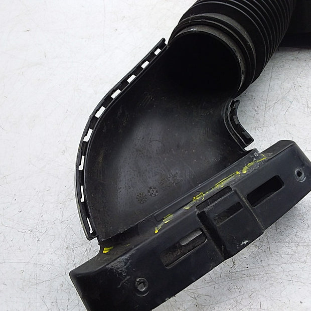 MERCEDES BENZ E-CLASS W213 AIR INTAKE TUBE A6540040097 FMI45 (DAMAGED)