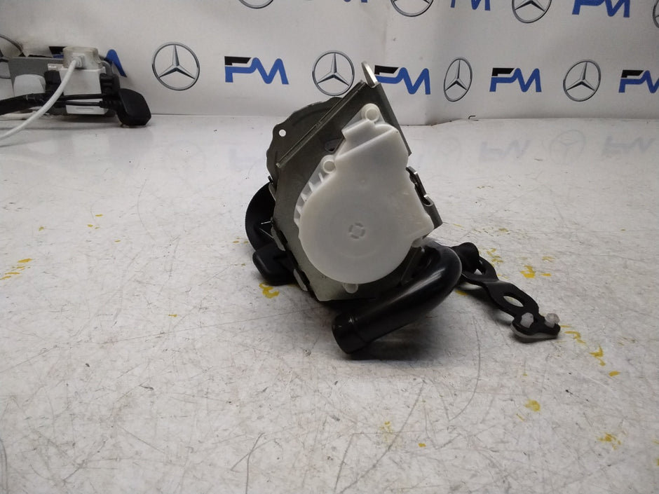 MERCEDES C CLASS W205 REAR PASSENGER SIDE SEAT BELT A2058600585 FMS318 NSR