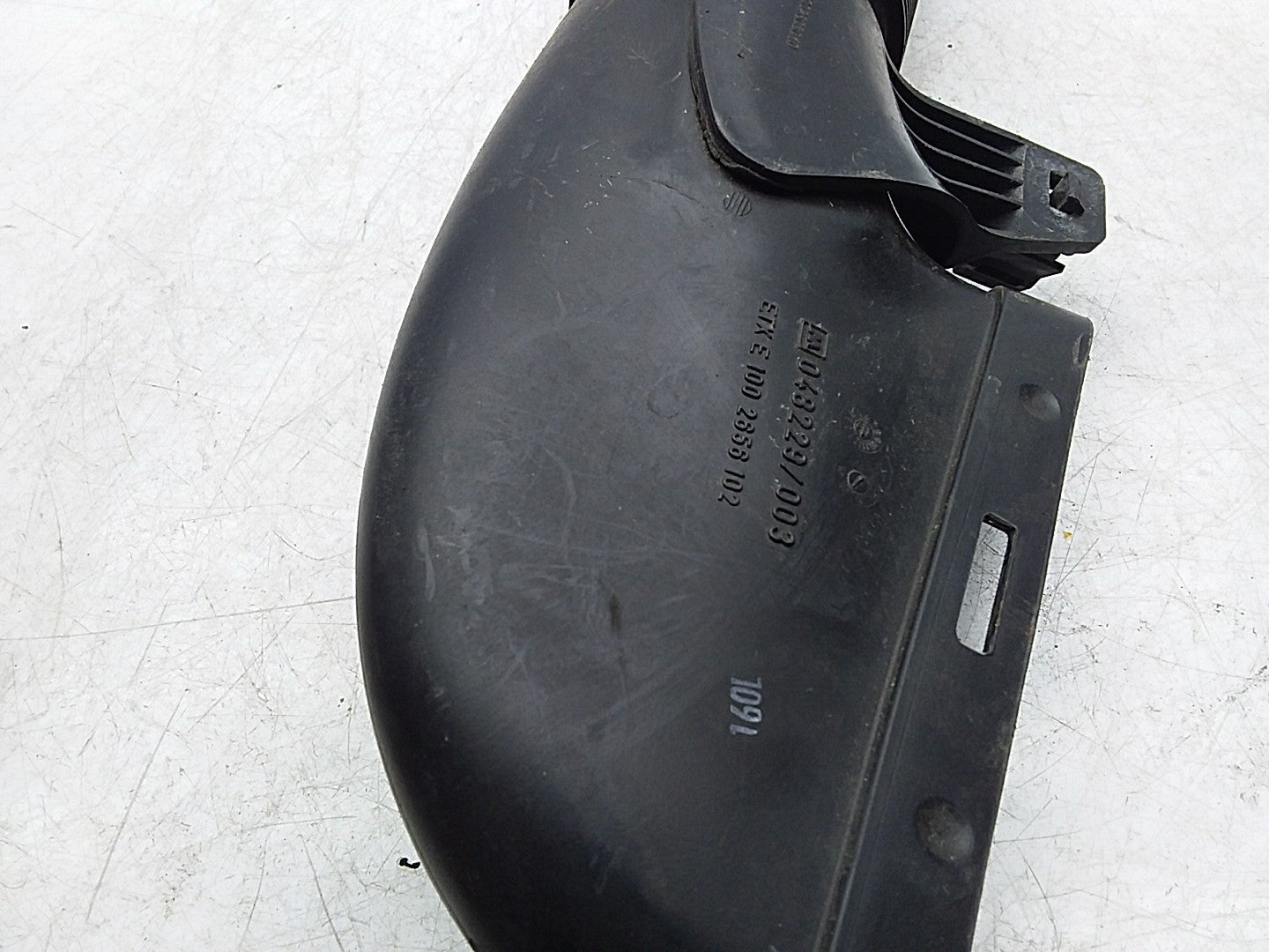 MERCEDES BENZ GLC W253 AIR INTAKE TUBE A6510902000 FMI54