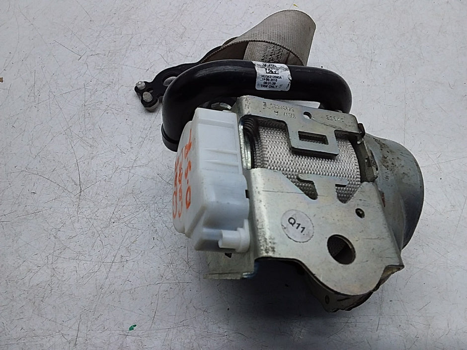 MERCEDES C-CLASS W205 SEAT BELT REAR RIGHT DRIVER SIDE A2058600685 FMS283 OSR