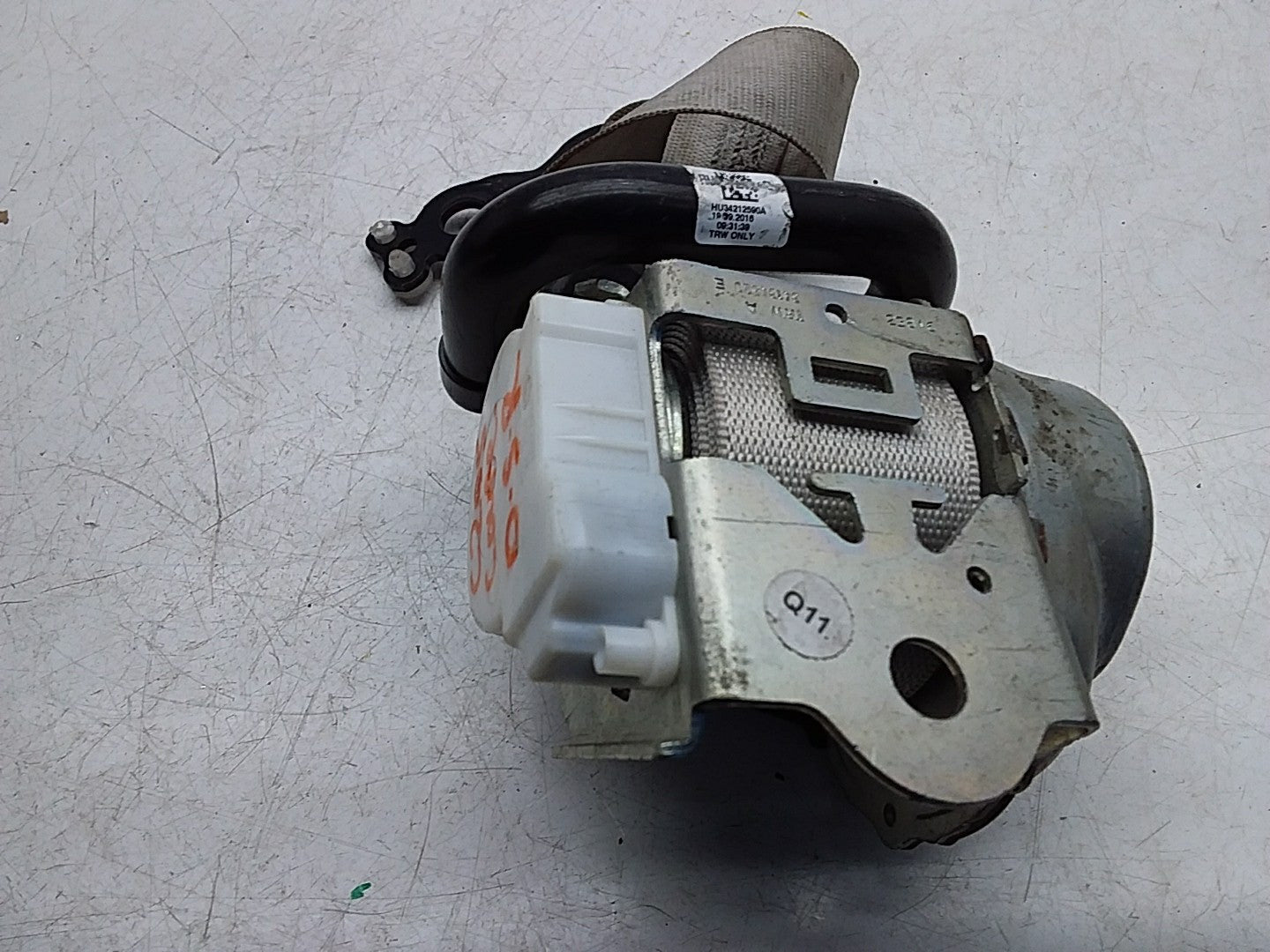MERCEDES C-CLASS W205 SEAT BELT REAR RIGHT DRIVER SIDE A2058600685 FMS283 OSR