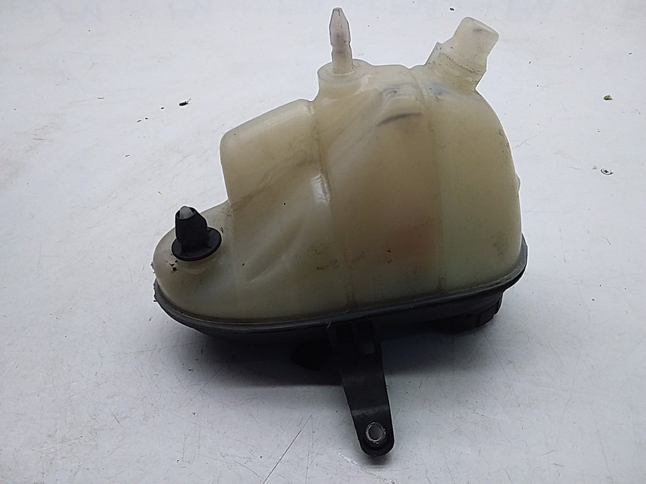 MERCEDES BENZ S-CLASS W222 COOLANT EXPANSION TANK 2014 ONWARDS A2225000849 FMC89