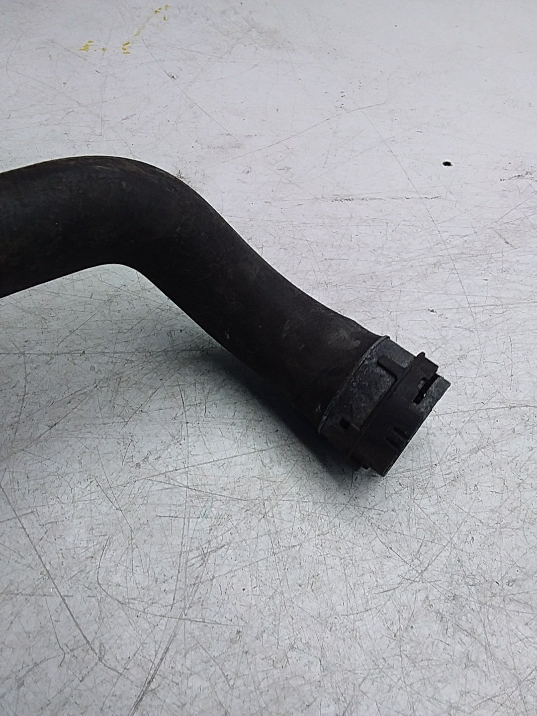 MERCEDES BENZ E-CLASS W213 AIR INTAKE TUBE A2135010182 FMI51