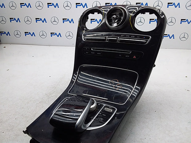 2016-2019 MERCEDES E CLASS W213 CENTRE  CONSOLE  A2054402032 FMK26 (DAMAGED)