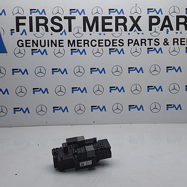 MERCEDES BENZ S-CLASS W222 FUSE BOX RELAY  A2229063202 FMF73