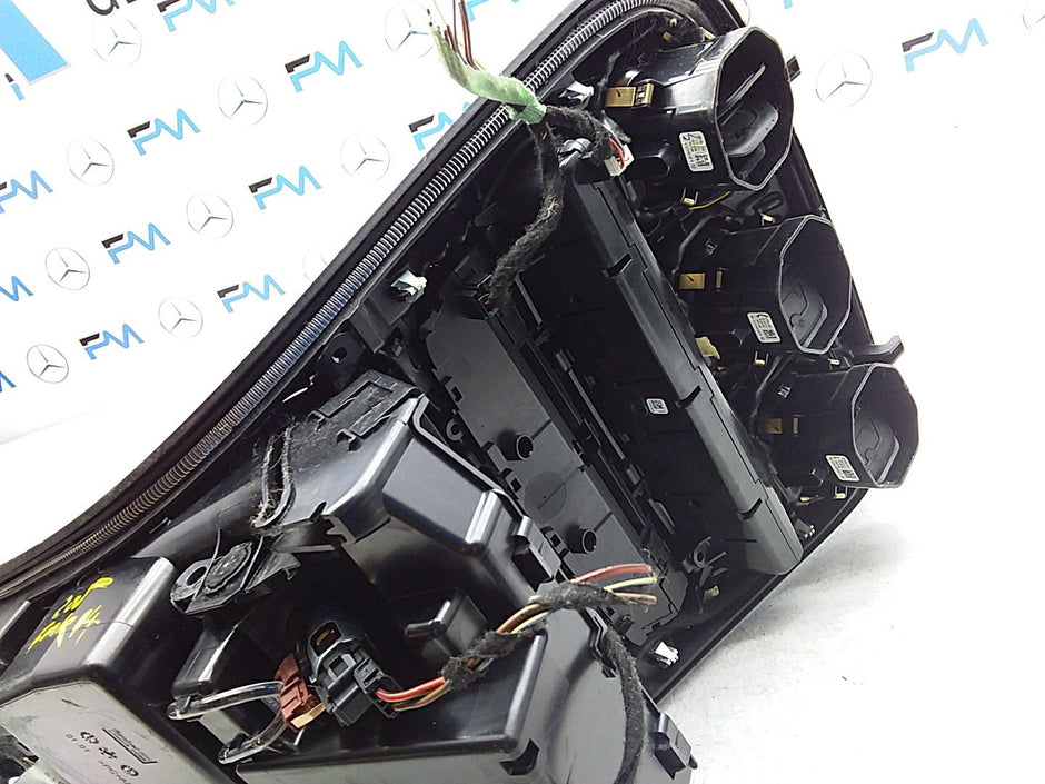 2014 ONWARDS MERCEDES C-CLASS W205 CENTRE  CONSOLE  A2056803805 FMK14