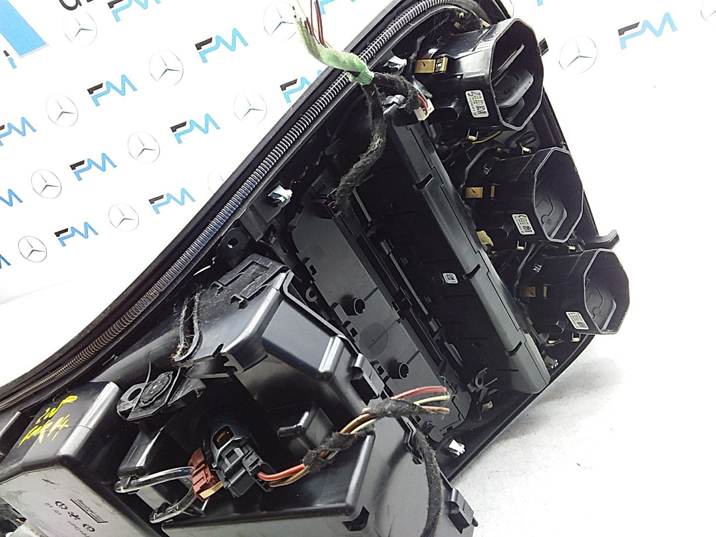2014 ONWARDS MERCEDES C-CLASS W205 CENTRE  CONSOLE  A2056803805 FMK14