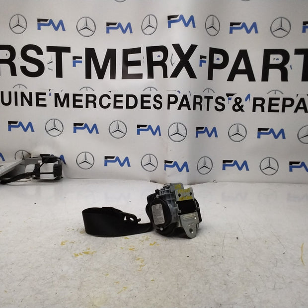 MERCEDES E CLASS SEAT BELT REAR RIGHT AND LEFT A2078602385 C207 FMS425 NSR OSR