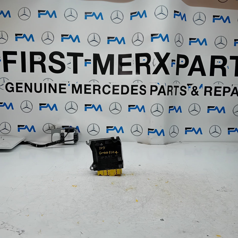 MERCEDES C-CLASS AIRBAG CONTROL MODULE W205 A2059009527 FM001104