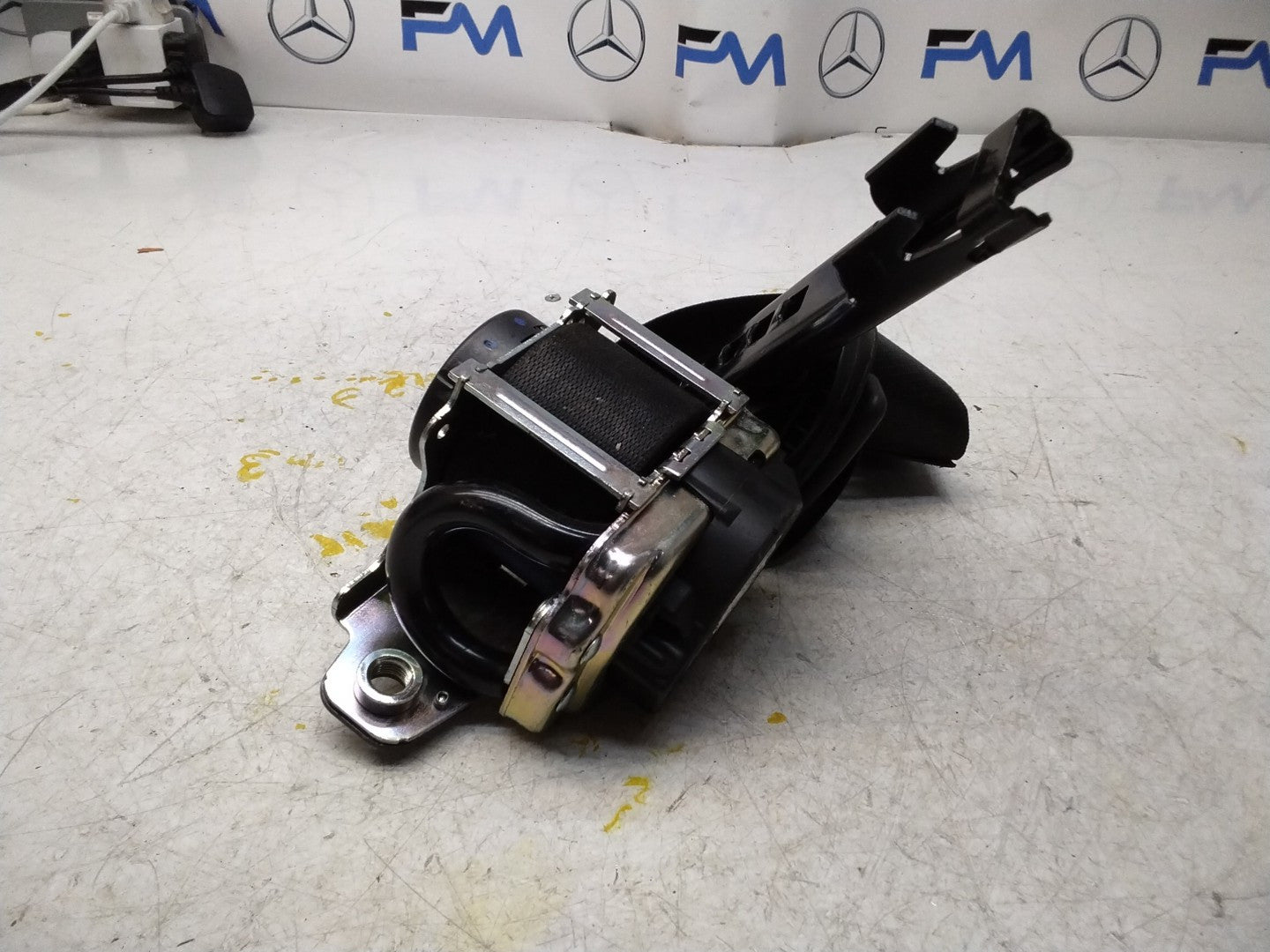 MERCEDES C-CLASS W205 SEAT BELT FRONT PASSENGER LEFT SIDE A2058600185 FMS330 NSF
