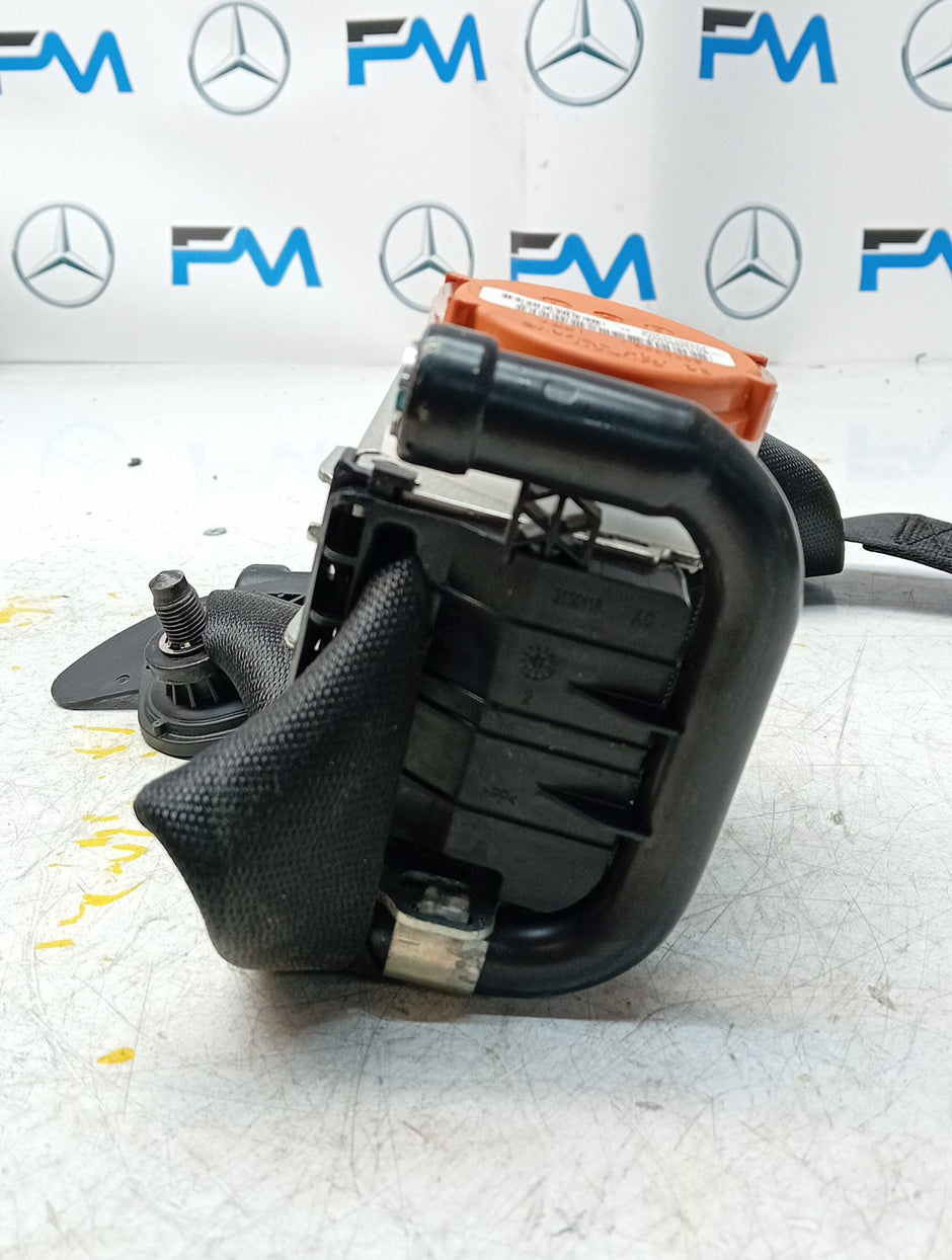 MERCEDES A CLASS  FRONT LEFT SEAT BELT WITH PRETENSIONER A1778600700 FMS72 NSF