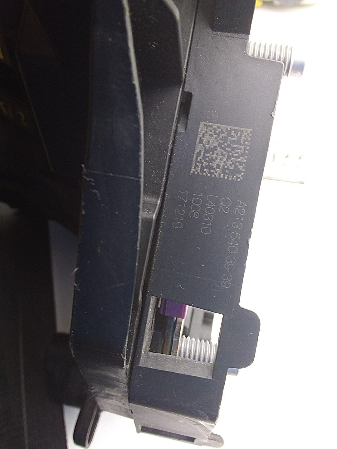 MERCEDES BENZ E-CLASS W213 FUSE BOX RELAY DISTRIBUTION BOX A2135403939 FMF45