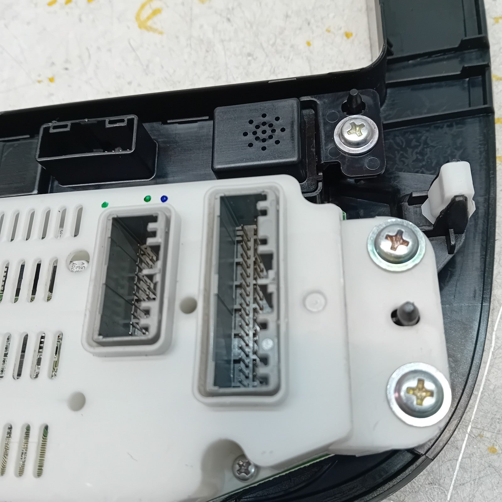 MITSUBISHI OUTLANDER PHEV HEATER  CONTROL PANEL CAB502A043A C68372 FM001070