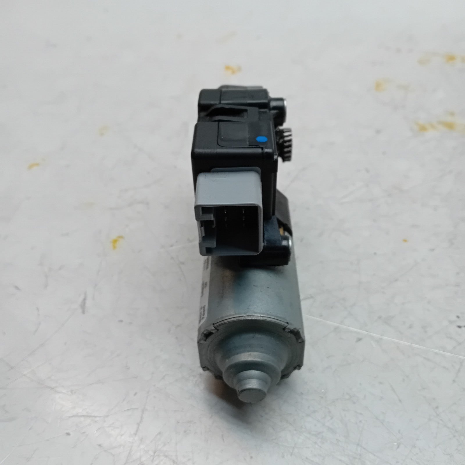MERCEDES BENZ E-CLASS W212 PANO SUNROOF MOTOR  A2128200008 FM00937