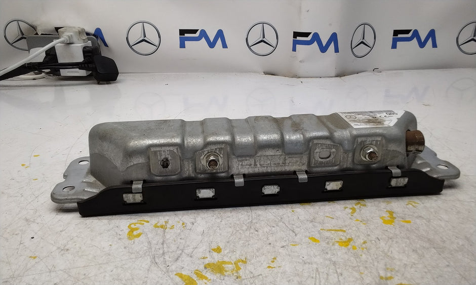 MERCEDES BENZ E-CLASS W213 DRIVER SIDE KNEE AIRBAG A2138600302 FM00754