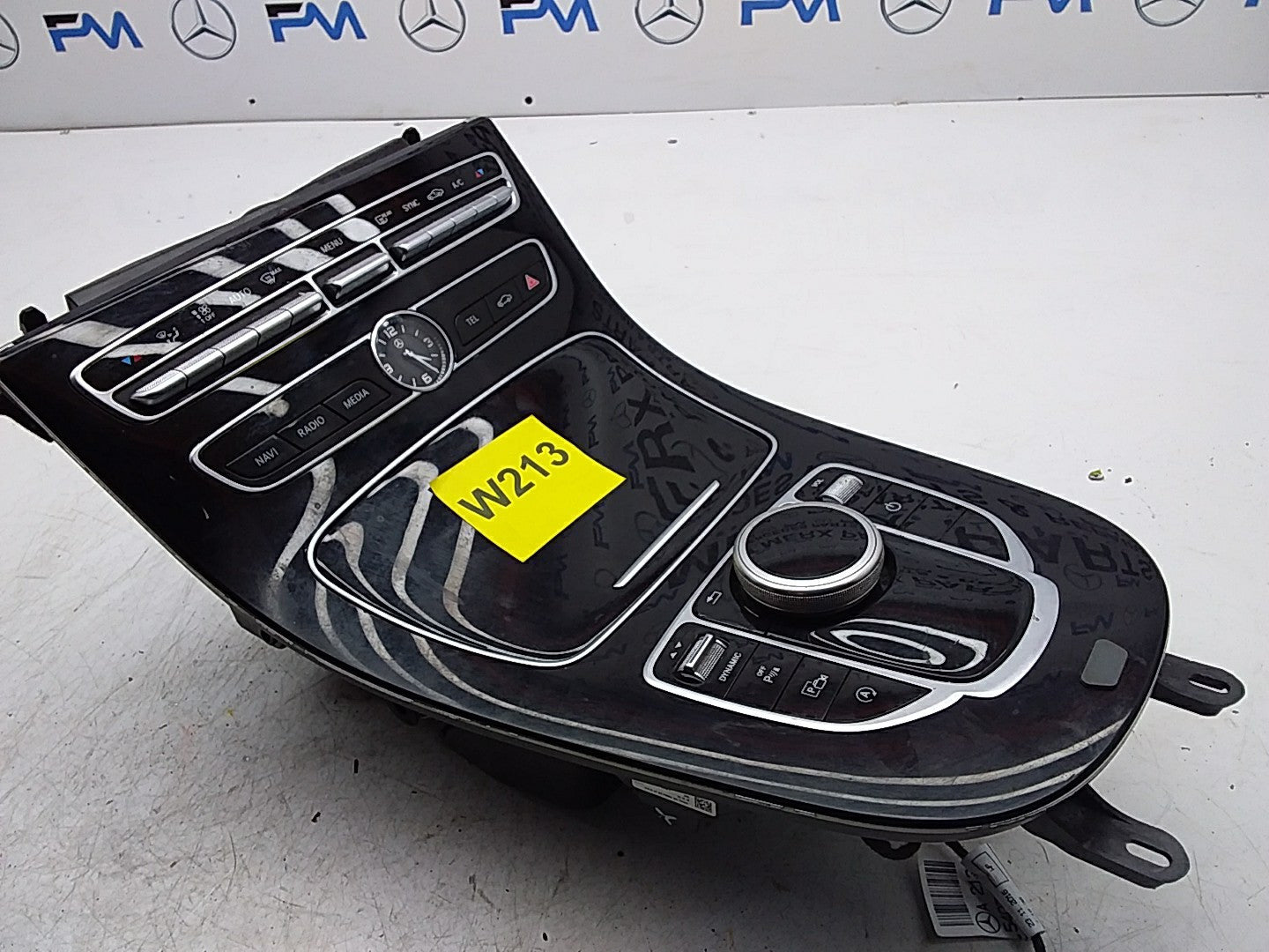 2016-2019 MERCEDES E CLASS W213 CENTRE  CONSOLE  A2139054603 FMK05