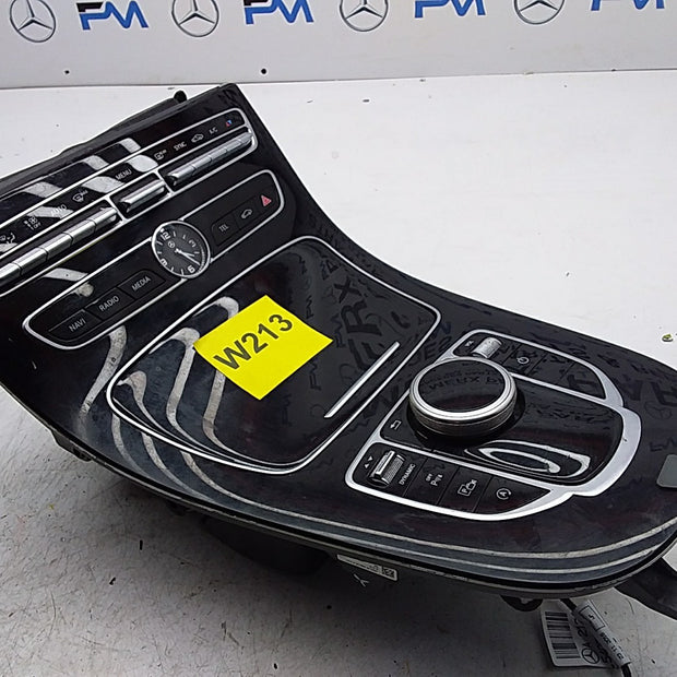 2016-2019 MERCEDES E CLASS W213 CENTRE  CONSOLE  A2139054603 FMK05