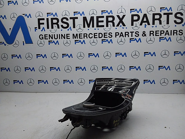 2016-2019 MERCEDES E CLASS W213 CENTRE  CONSOLE  A2139056603 FMK03