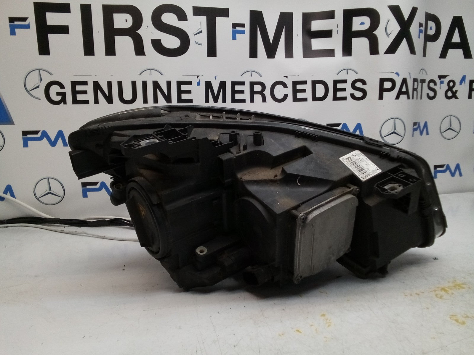MERCEDES CLA W117 HEADLIGHT PASSENGER NS LEFT A1179065300 2015 FMH172