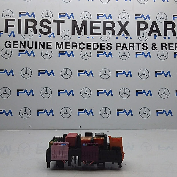 MERCEDES E CLASS FUSE RELAY BOX A2139068801 W213 2016 ONWARDS FMF56
