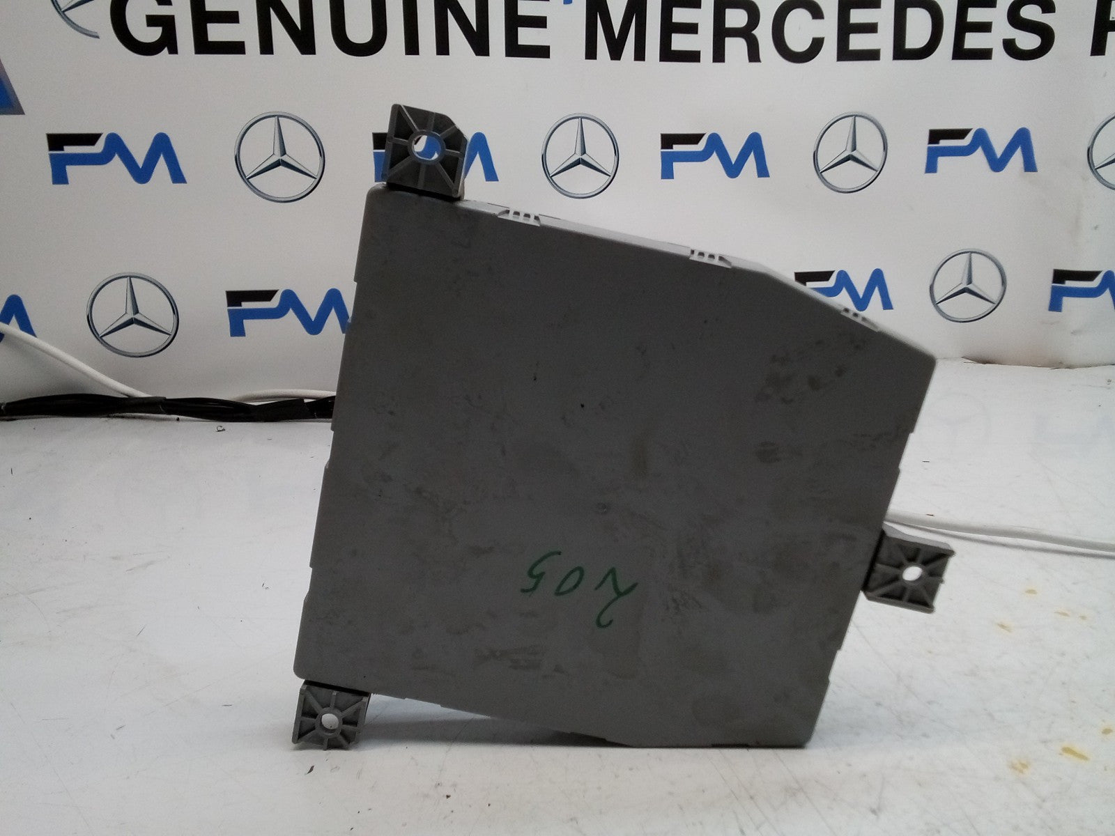 MERCEDES C-CLASS REAR SAM CONTROL MODULE W205 A2059003913 FM00769