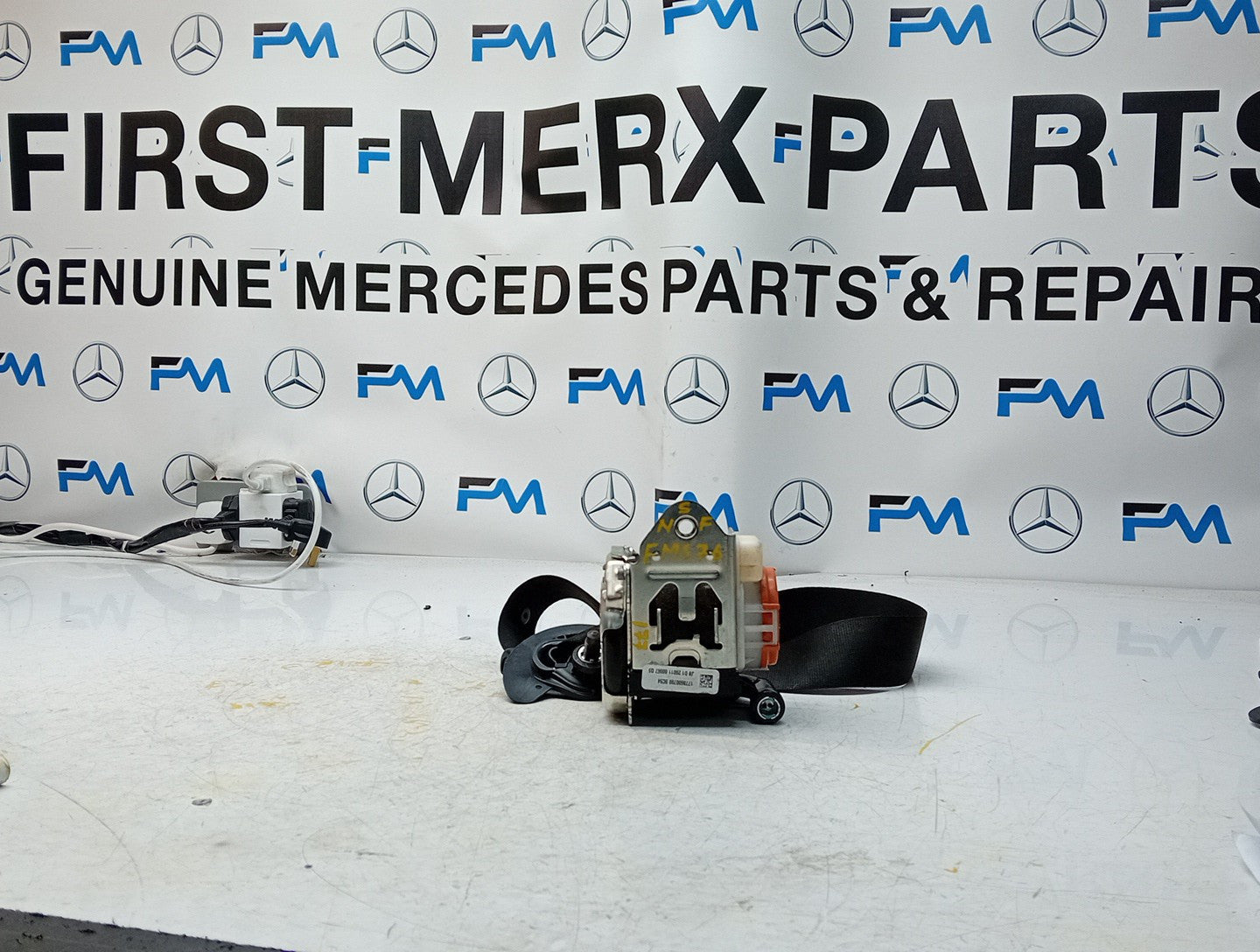 MERCEDES A CLASS  FRONT LEFT SEAT BELT WITH PRETENSIONER A1778600700 FMS76 NSF