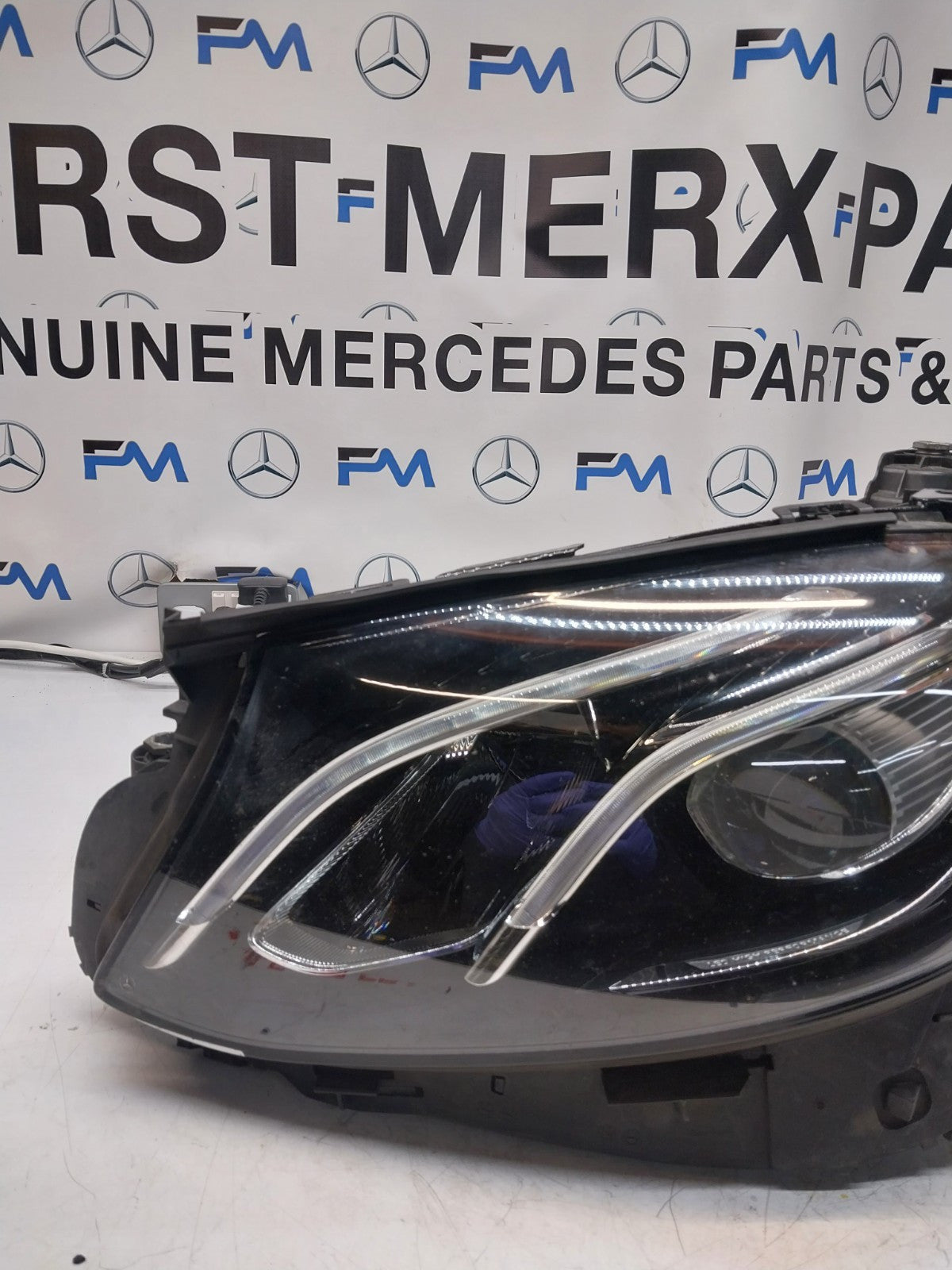 MERCEDES E-CLASS 2014 ONWARDS W213 HEADLIGHT PASSENGER NS A2139064104 FMH154